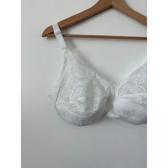 Cozee Corner Lace Bra – White – 38DD – NWOT - Picture 2 of 5